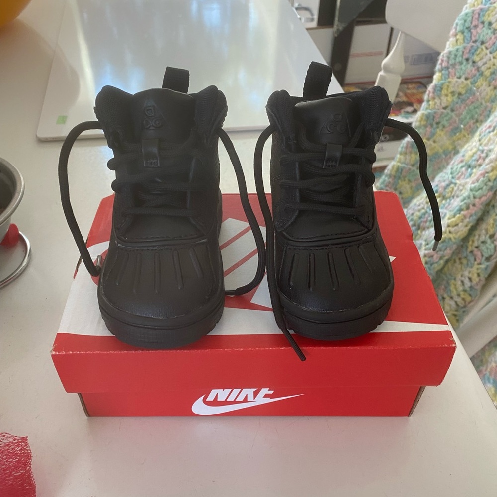 Nike kids shoes